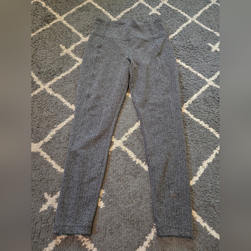 Athleta Delancey Herringbone tight Size Medium - Picture 2 of 10